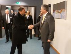 Predsednik republike Borut Pahor z evropskim poslancem dr. Milanom Zverom