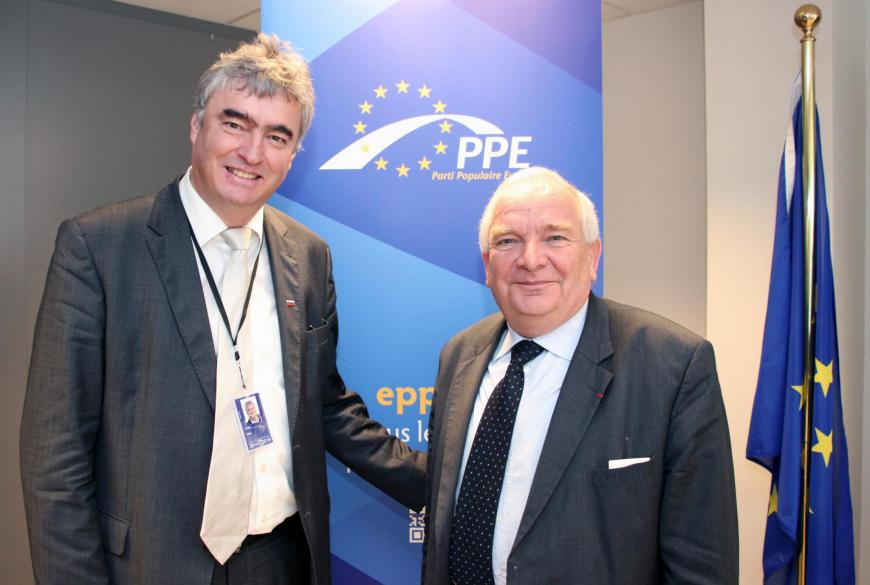 Dr. Zver s predsednikom Evropske Ljudske Stranke Josephom Daulom