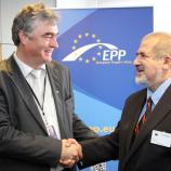 Dr. Zver z Refatom Chubarovom, vodjem Tatarske manjšine na Krimu